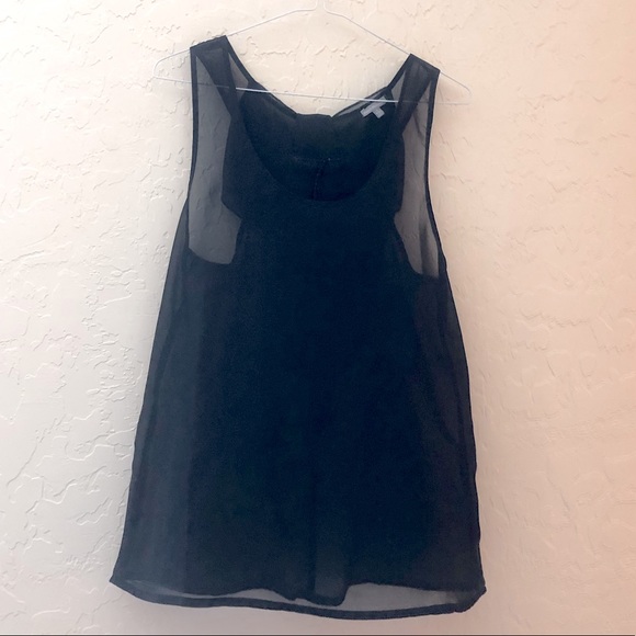 Black Racerback Bow Tank Top - Picture 2 of 3